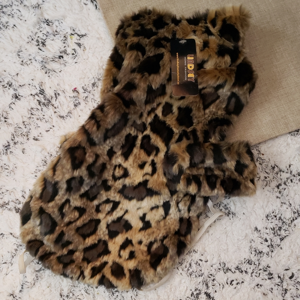 Gorgeous faux fur dog coat 😍
